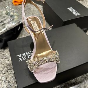 NWT Badgley Mischka heels